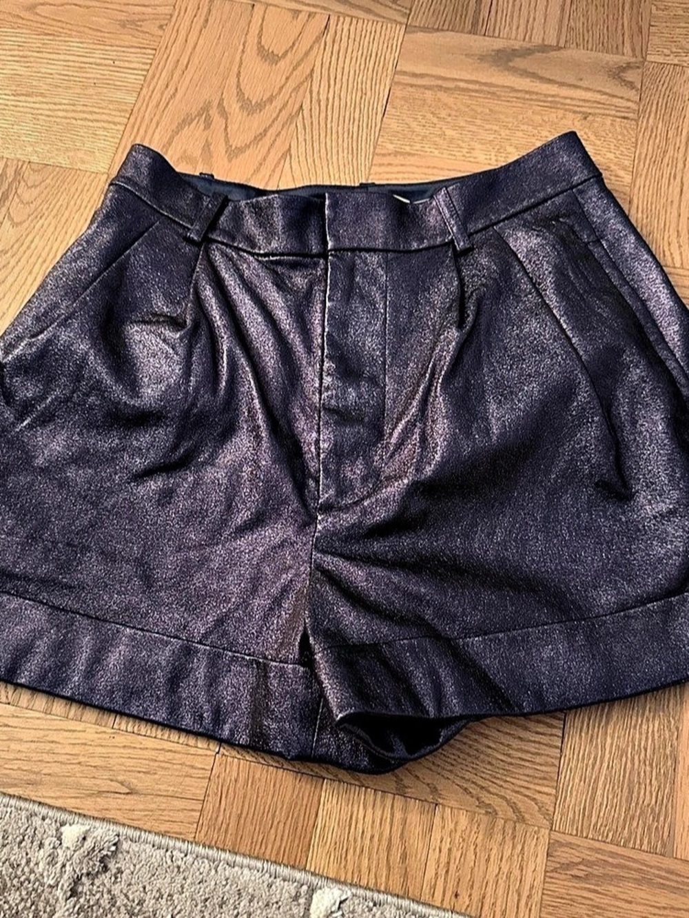 alice + olivia High Waist Shorts in metallic blue Like New size 065